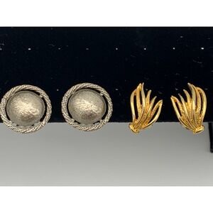 Vintage Clip On Earring Lot Silver Tone Rope Dome Gold Tone Textured